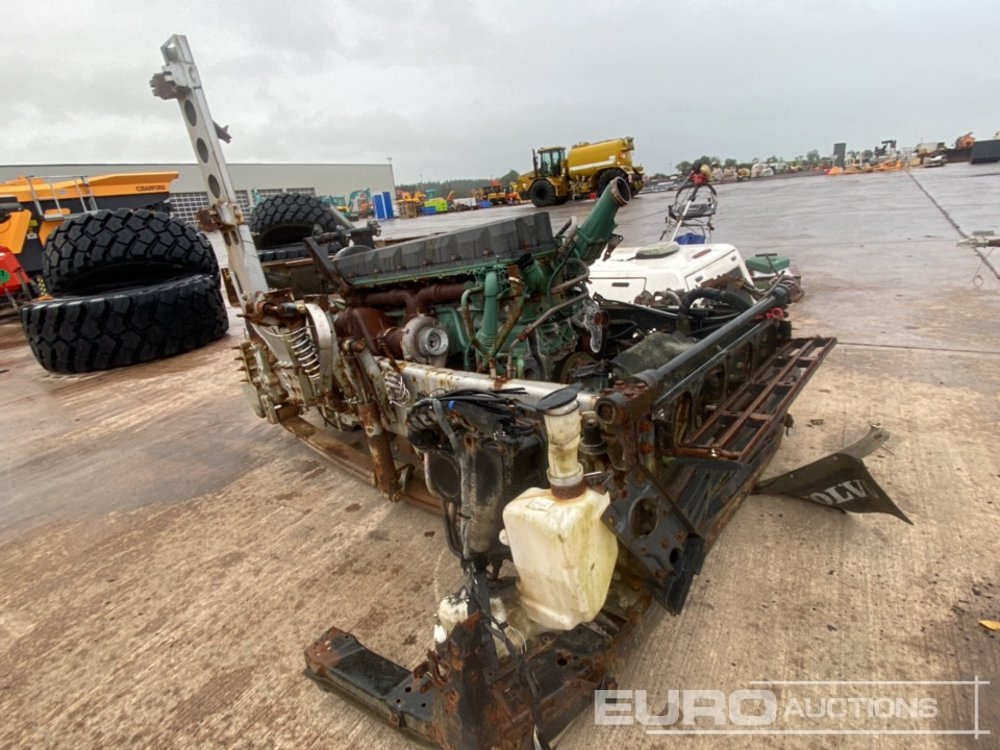 6 Cylinder Diesel Engine & Gearbox to suit Volvo Lorry - Građevinska oprema: slika 6 Cylinder Diesel Engine & Gearbox to suit Volvo Lorry - Građevinska oprema 6 Cylinder Diesel Engine & Gearbox to suit Volvo Lorry - Građevinska oprema: slika 6 Cylinder Diesel Engine & Gearbox to suit Volvo Lorry - Građevinska oprema