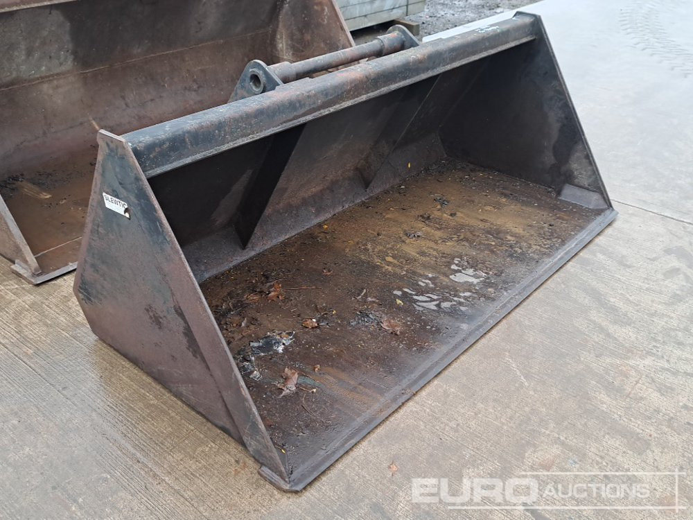 86" Slewtec Loading Bucket to suit Manitou Telehandler - Korpa: slika 86" Slewtec Loading Bucket to suit Manitou Telehandler - Korpa 86" Slewtec Loading Bucket to suit Manitou Telehandler - Korpa: slika 86" Slewtec Loading Bucket to suit Manitou Telehandler - Korpa