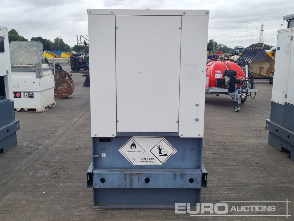 Aggreko 40kVA Generator, John Deere Engine (Parts Missing) - Generatorski set: slika Aggreko 40kVA Generator, John Deere Engine (Parts Missing) - Generatorski set Aggreko 40kVA Generator, John Deere Engine (Parts Missing) - Generatorski set: slika Aggreko 40kVA Generator, John Deere Engine (Parts Missing) - Generatorski set