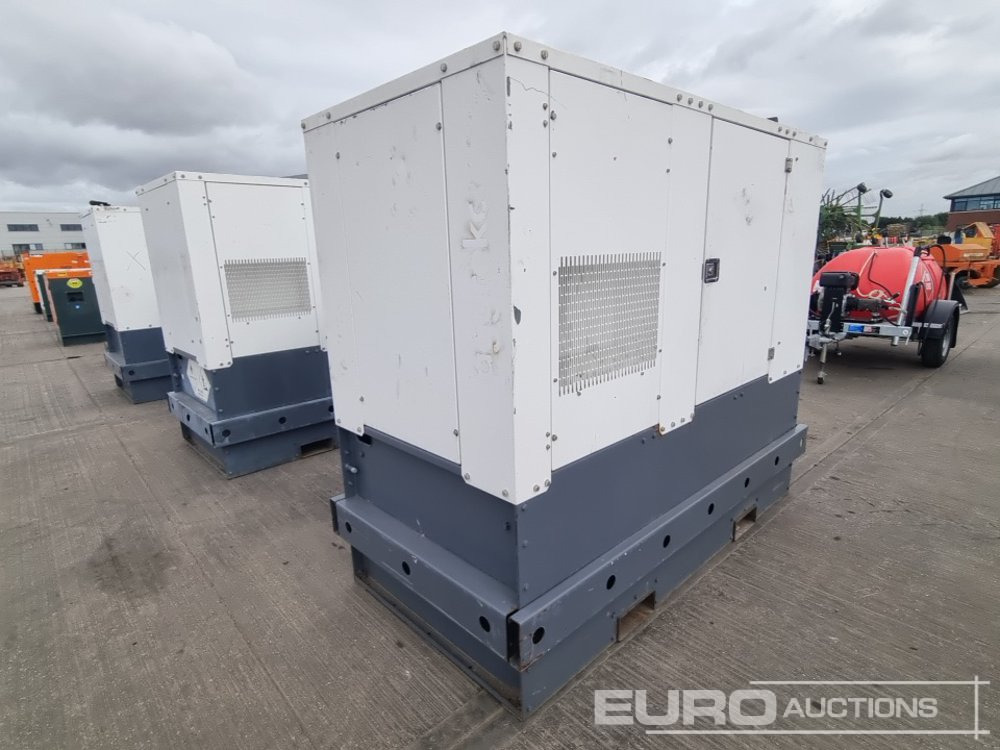 Aggreko 40kVA Generator, John Deere Engine (Parts Missing) - Generatorski set: slika Aggreko 40kVA Generator, John Deere Engine (Parts Missing) - Generatorski set Aggreko 40kVA Generator, John Deere Engine (Parts Missing) - Generatorski set: slika Aggreko 40kVA Generator, John Deere Engine (Parts Missing) - Generatorski set