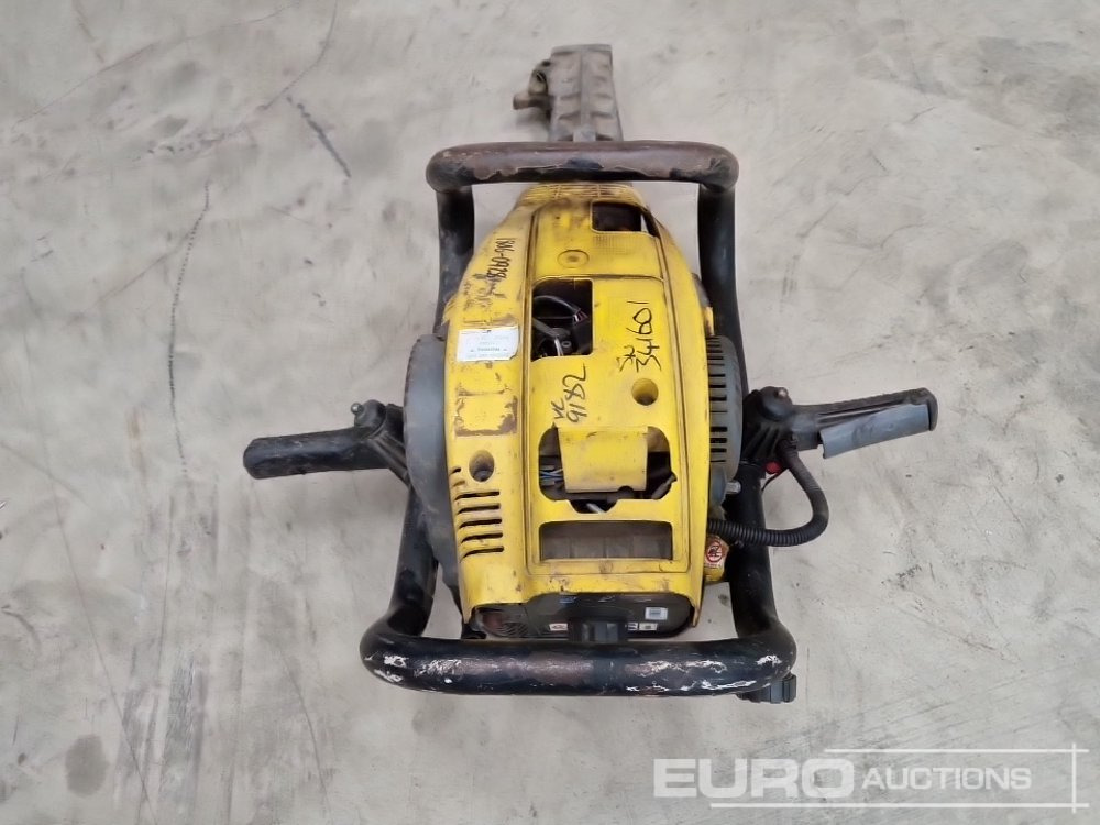 Atlas Copco Cobra Pro - Stroj za asfaltiranje: slika Atlas Copco Cobra Pro - Stroj za asfaltiranje Atlas Copco Cobra Pro - Stroj za asfaltiranje: slika Atlas Copco Cobra Pro - Stroj za asfaltiranje