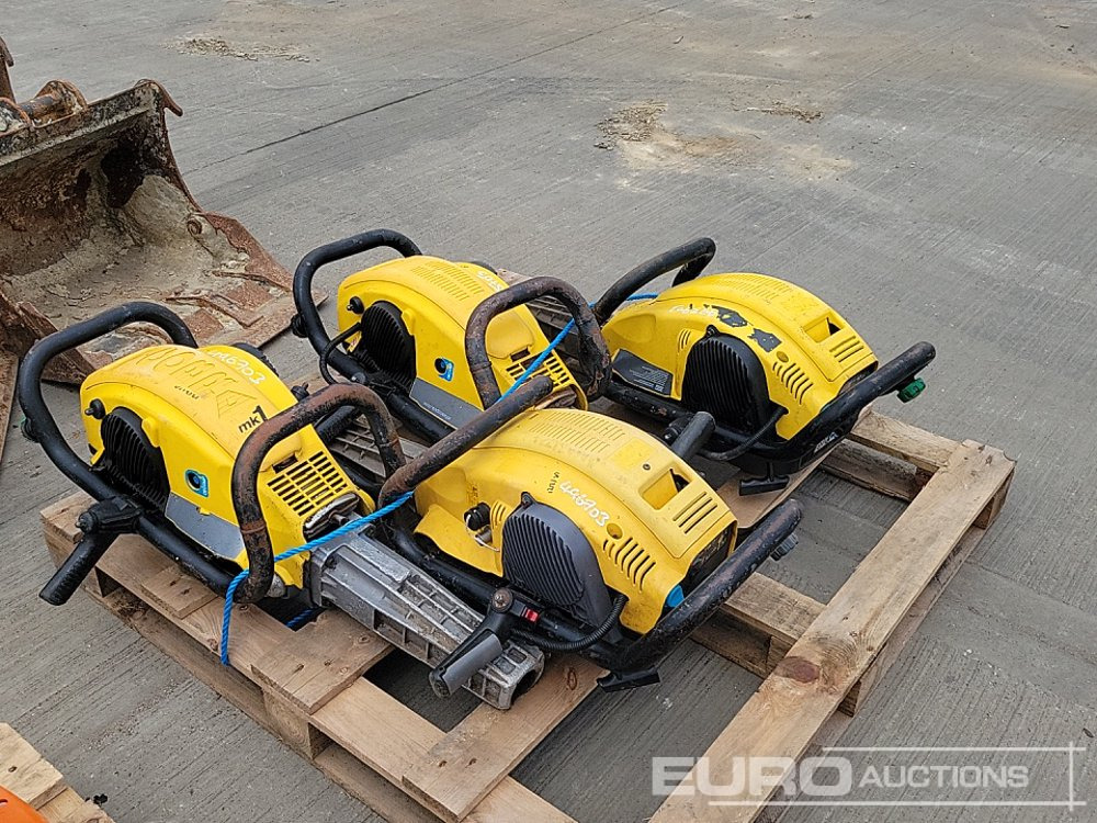 Atlas Copco Petrol Hand Held Breaker (4 of) - Stroj za asfaltiranje: slika Atlas Copco Petrol Hand Held Breaker (4 of) - Stroj za asfaltiranje Atlas Copco Petrol Hand Held Breaker (4 of) - Stroj za asfaltiranje: slika Atlas Copco Petrol Hand Held Breaker (4 of) - Stroj za asfaltiranje