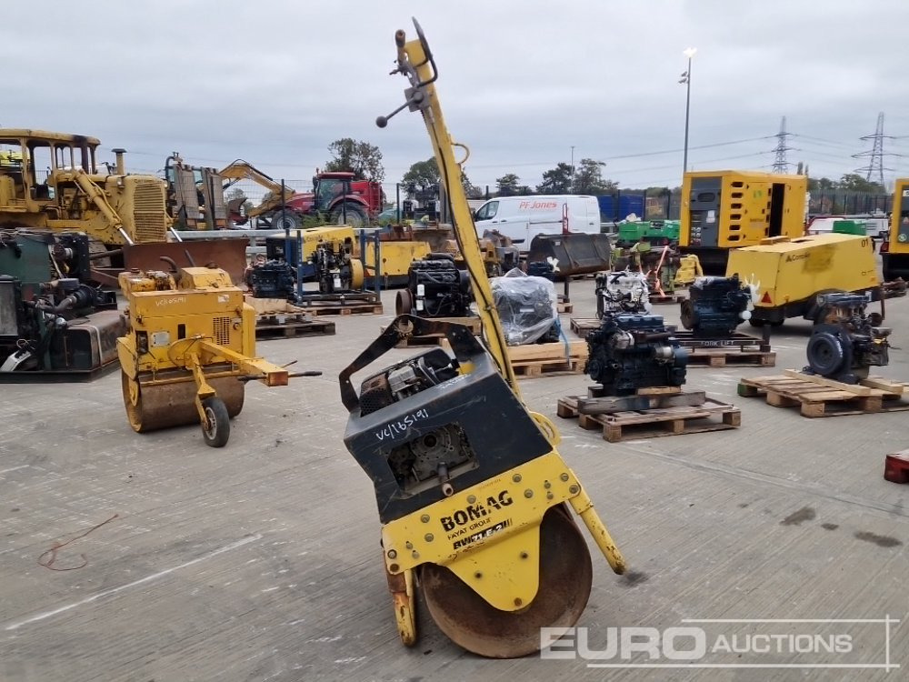 Bomag BW71E - Stroj za asfaltiranje: slika Bomag BW71E - Stroj za asfaltiranje Bomag BW71E - Stroj za asfaltiranje: slika Bomag BW71E - Stroj za asfaltiranje