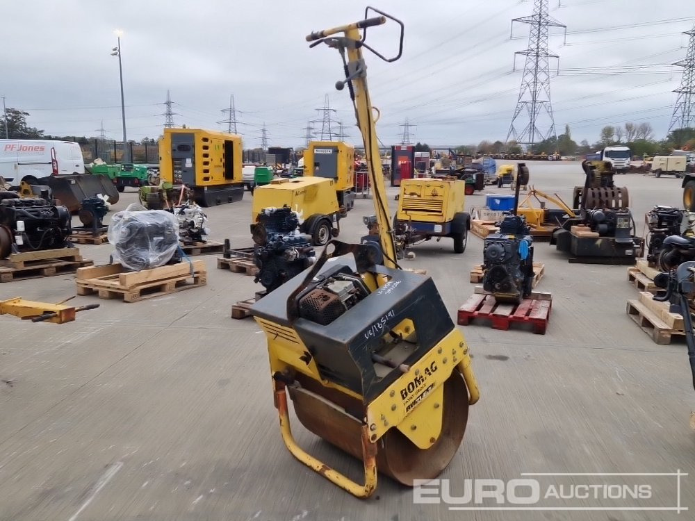 Bomag BW71E - Stroj za asfaltiranje: slika Bomag BW71E - Stroj za asfaltiranje Bomag BW71E - Stroj za asfaltiranje: slika Bomag BW71E - Stroj za asfaltiranje