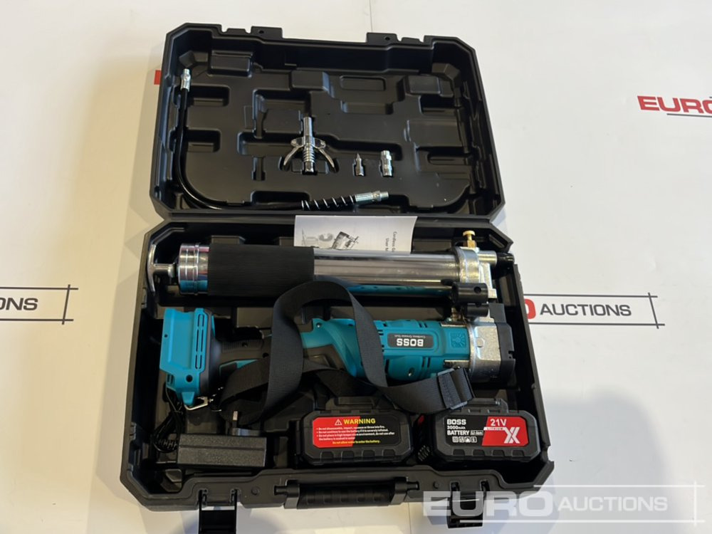Boss 21 Volt Lithium Battery Cordless Grease Gun, 2 Batteries, Charger, Case, Shoulder Strap, Extension Pieces and Fittings (Cont 47, 36 boxes 144pc NEW STOCK) - Oprema za radionice: slika Boss 21 Volt Lithium Battery Cordless Grease Gun, 2 Batteries, Charger, Case, Shoulder Strap, Extension Pieces and Fittings (Cont 47, 36 boxes 144pc NEW STOCK) - Oprema za radionice Boss 21 Volt Lithium Battery Cordless Grease Gun, 2 Batteries, Charger, Case, Shoulder Strap, Extension Pieces and Fittings (Cont 47, 36 boxes 144pc NEW STOCK) - Oprema za radionice: slika Boss 21 Volt Lithium Battery Cordless Grease Gun, 2 Batteries, Charger, Case, Shoulder Strap, Extension Pieces and Fittings (Cont 47, 36 boxes 144pc NEW STOCK) - Oprema za radionice