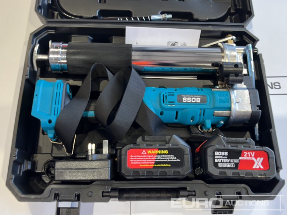 Boss 21 Volt Lithium Battery Cordless Grease Gun, 2 Batteries, Charger, Case, Shoulder Strap, Extension Pieces and Fittings - Građevinska oprema: slika Boss 21 Volt Lithium Battery Cordless Grease Gun, 2 Batteries, Charger, Case, Shoulder Strap, Extension Pieces and Fittings - Građevinska oprema Boss 21 Volt Lithium Battery Cordless Grease Gun, 2 Batteries, Charger, Case, Shoulder Strap, Extension Pieces and Fittings - Građevinska oprema: slika Boss 21 Volt Lithium Battery Cordless Grease Gun, 2 Batteries, Charger, Case, Shoulder Strap, Extension Pieces and Fittings - Građevinska oprema