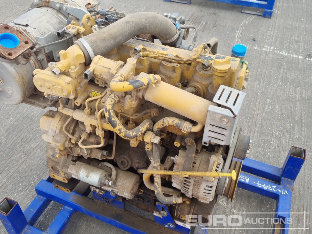 Motor CAT C3.3B: slika Motor CAT C3.3B