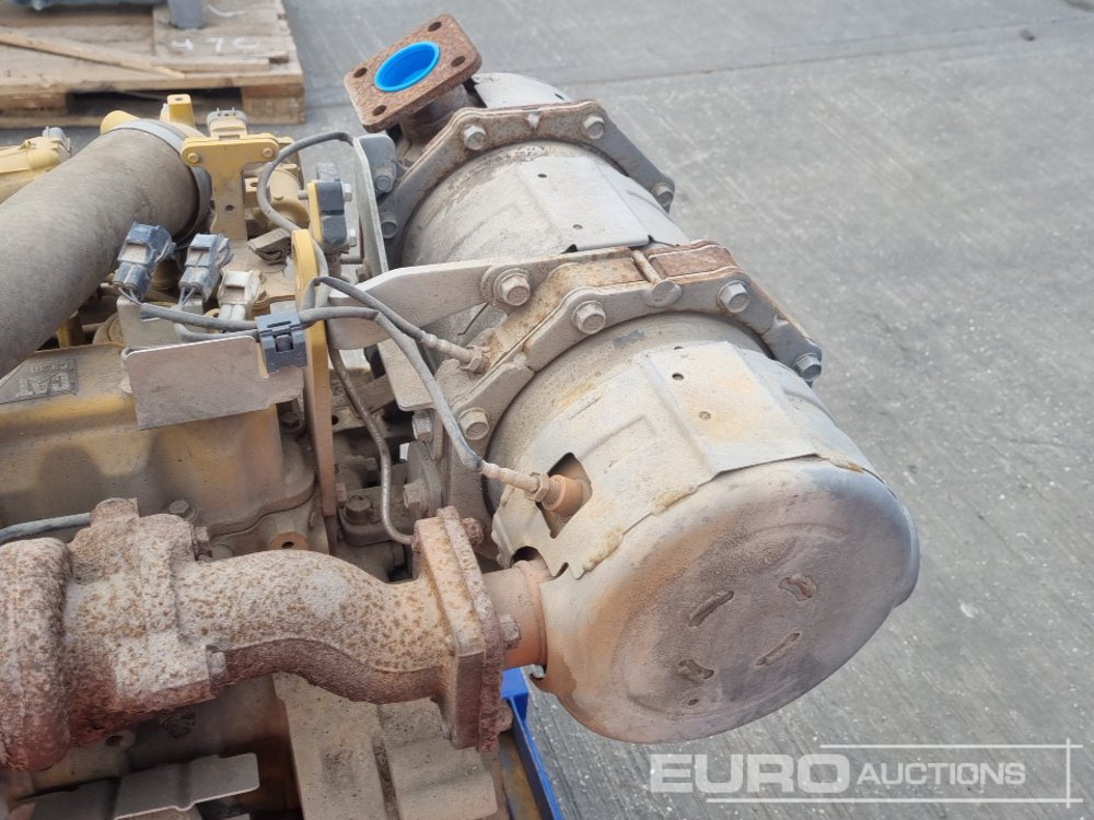 Motor CAT C3.3B: slika Motor CAT C3.3B