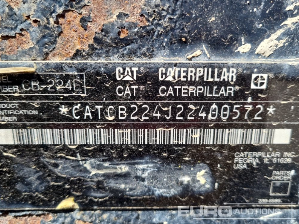 Valjak CAT CB224E: slika Valjak CAT CB224E