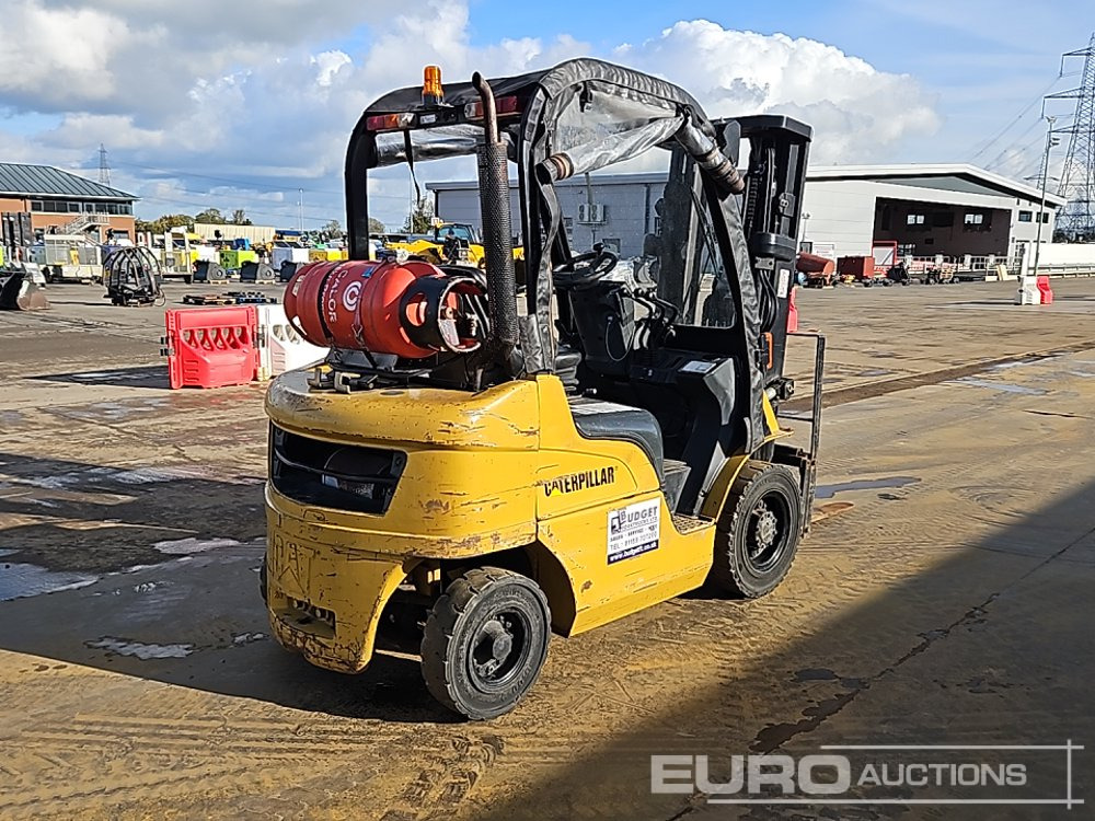 CAT GP20N - Viličar: slika  CAT GP20N - Viličar CAT GP20N - Viličar: slika  CAT GP20N - Viličar