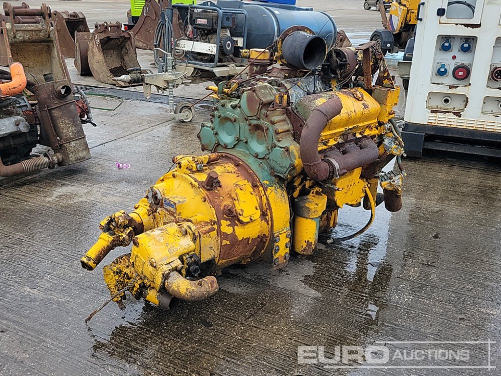 CAT V6 Engine, Gearbox, Pump - Motor: slika CAT V6 Engine, Gearbox, Pump - Motor CAT V6 Engine, Gearbox, Pump - Motor: slika CAT V6 Engine, Gearbox, Pump - Motor