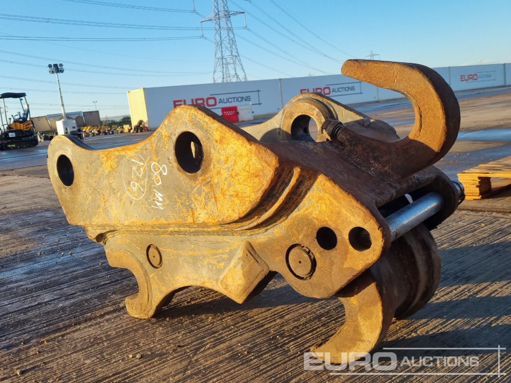 Brza spojka Daemo Hydraulic Quick Hitch 80mm Pin to suit 20 Ton Excavator: slika Brza spojka Daemo Hydraulic Quick Hitch 80mm Pin to suit 20 Ton Excavator