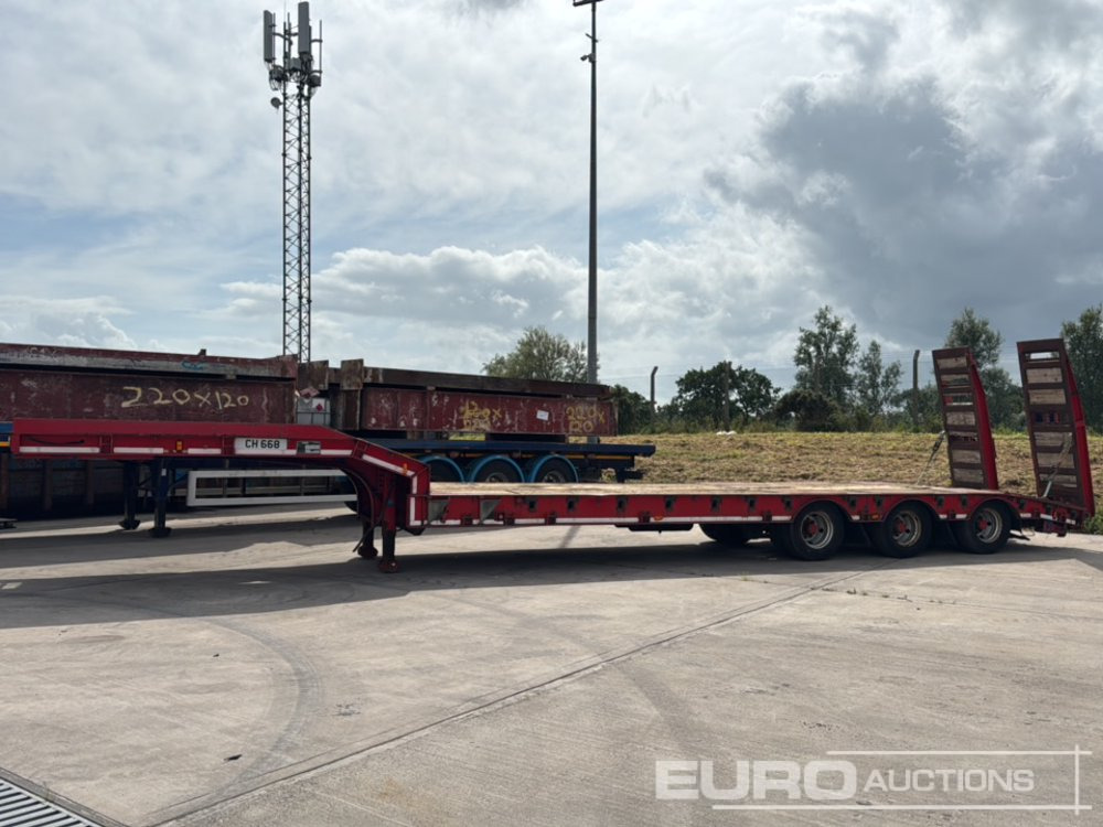 Dennison Tri Axle Stepframe Low Loader, Hydralic Ramps - Poluprikolica s niskim utovarivačem: slika Dennison Tri Axle Stepframe Low Loader, Hydralic Ramps - Poluprikolica s niskim utovarivačem Dennison Tri Axle Stepframe Low Loader, Hydralic Ramps - Poluprikolica s niskim utovarivačem: slika Dennison Tri Axle Stepframe Low Loader, Hydralic Ramps - Poluprikolica s niskim utovarivačem