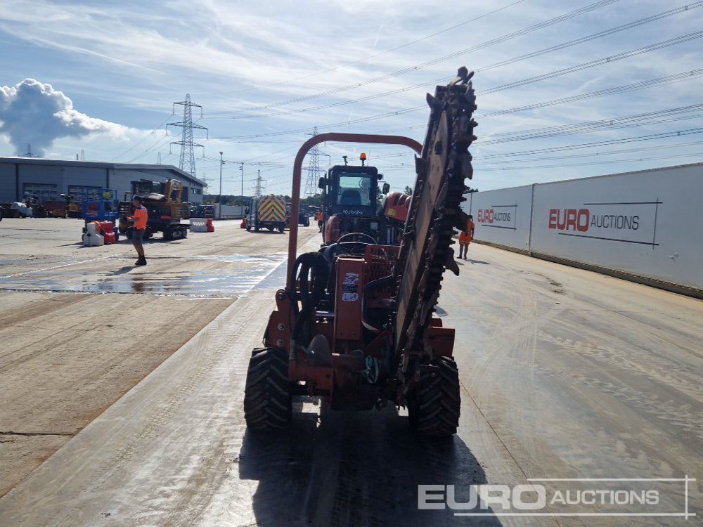 Ditch Witch RT40 - Trenčer: slika Ditch Witch RT40 - Trenčer Ditch Witch RT40 - Trenčer: slika Ditch Witch RT40 - Trenčer