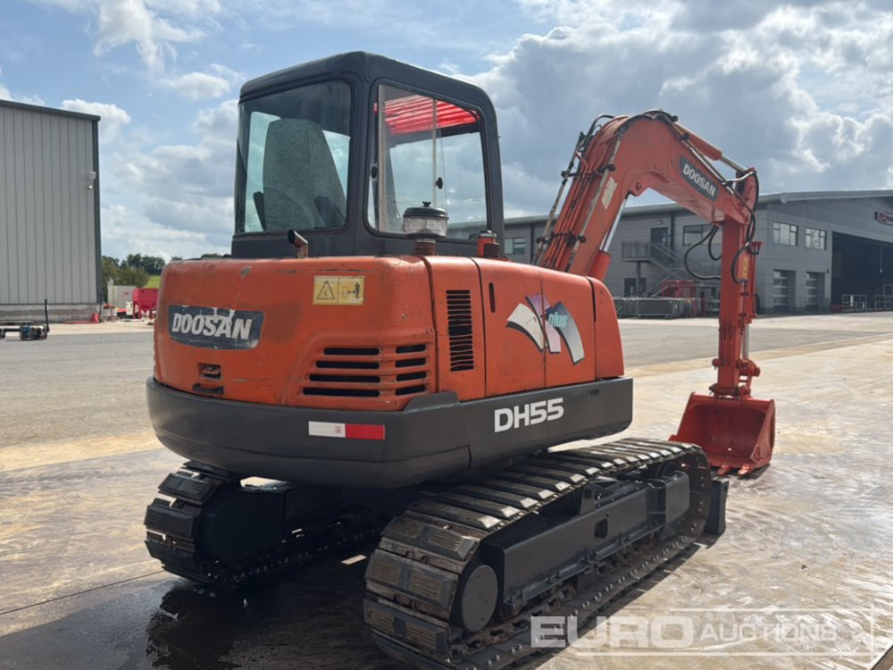 Doosan DH55-7 - Mini bager: slika Doosan DH55-7 - Mini bager Doosan DH55-7 - Mini bager: slika Doosan DH55-7 - Mini bager