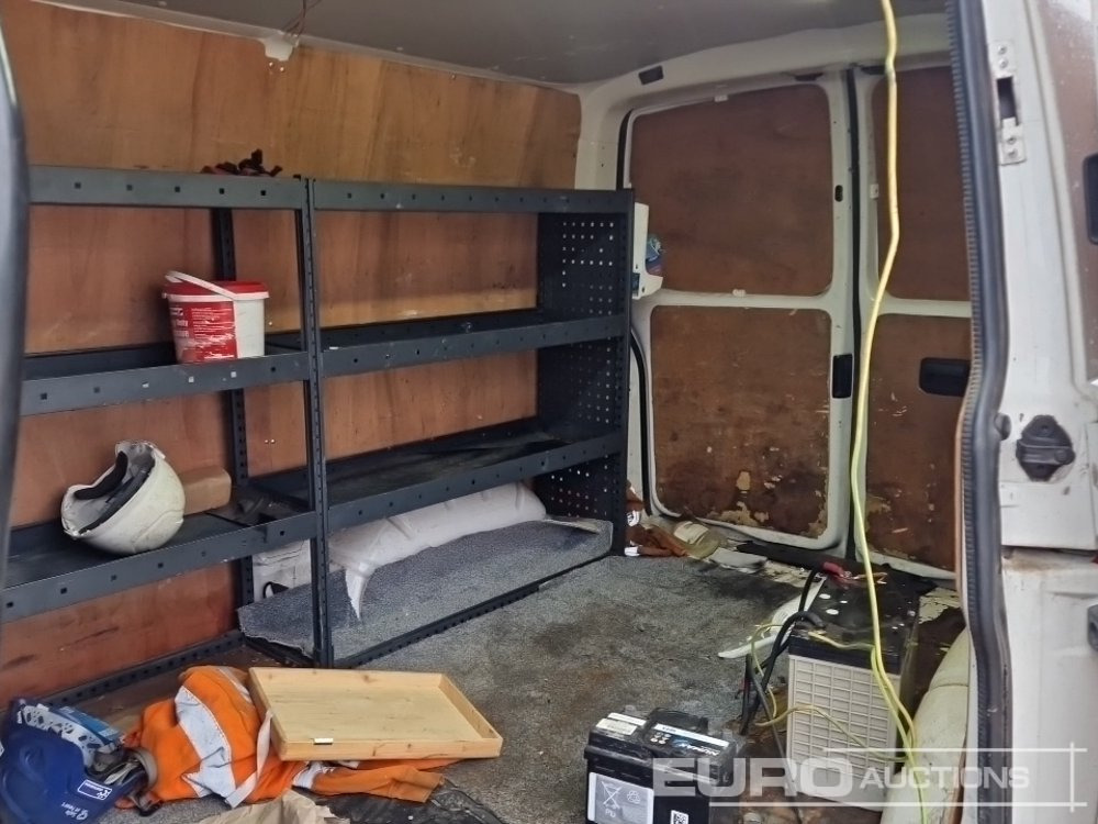 Dostavno vozilo 2017 Volkswagen Transporter T28: slika Dostavno vozilo 2017 Volkswagen Transporter T28