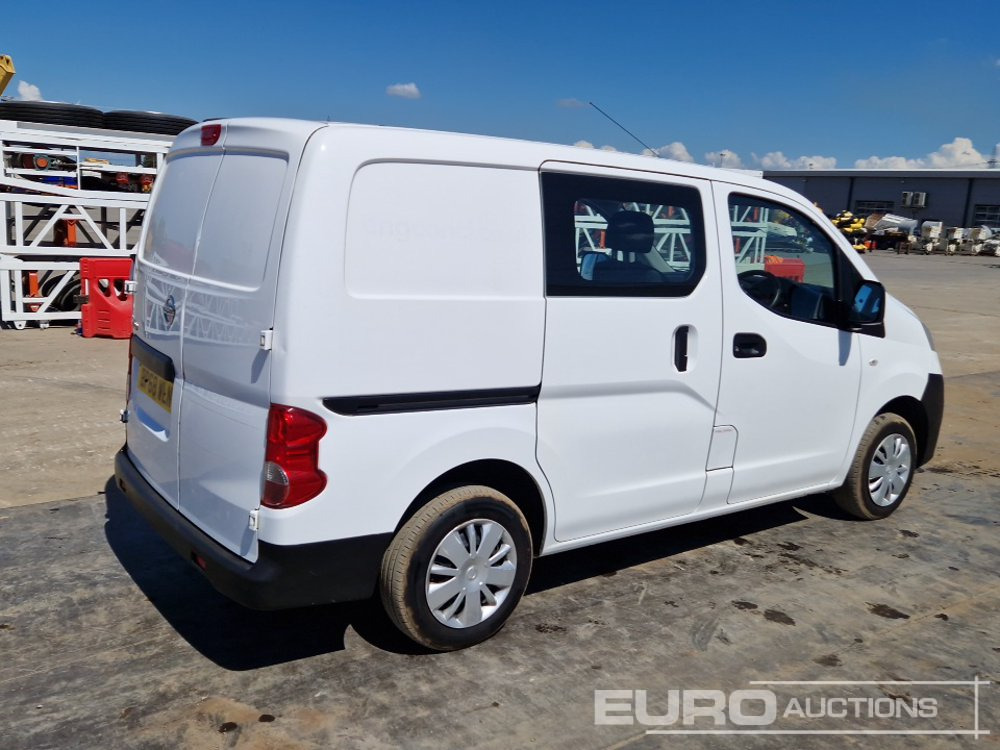 Nissan NV200 - Dostavno vozilo: slika Nissan NV200 - Dostavno vozilo Nissan NV200 - Dostavno vozilo: slika Nissan NV200 - Dostavno vozilo