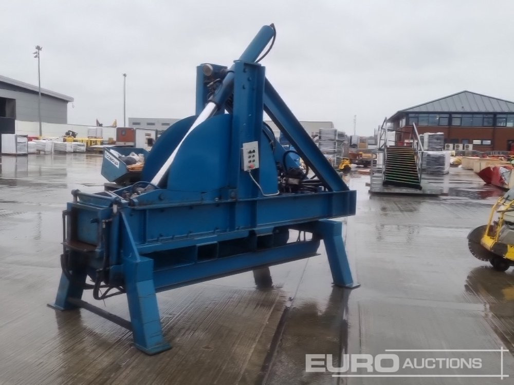 Hydraulic Scrap Baler - Drugi strojevi: slika Hydraulic Scrap Baler - Drugi strojevi Hydraulic Scrap Baler - Drugi strojevi: slika Hydraulic Scrap Baler - Drugi strojevi