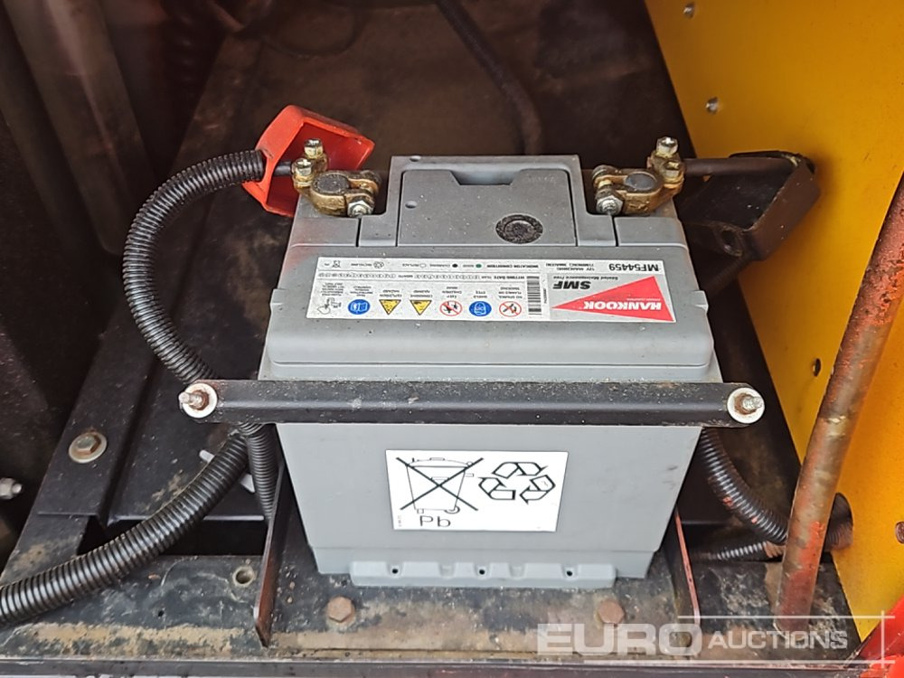 Rasvjetni stup Generac VB9: slika Rasvjetni stup Generac VB9 Rasvjetni stup Generac VB9: slika Rasvjetni stup Generac VB9