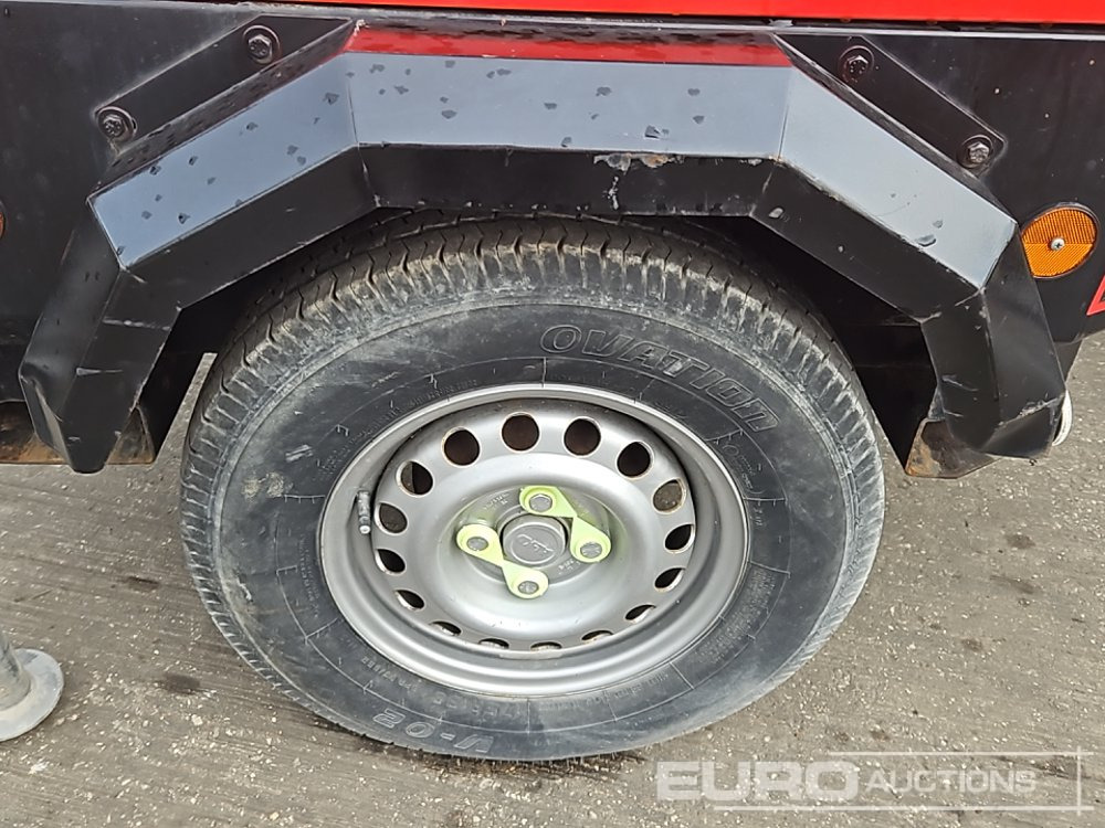 Rasvjetni stup Generac VB9: slika Rasvjetni stup Generac VB9 Rasvjetni stup Generac VB9: slika Rasvjetni stup Generac VB9