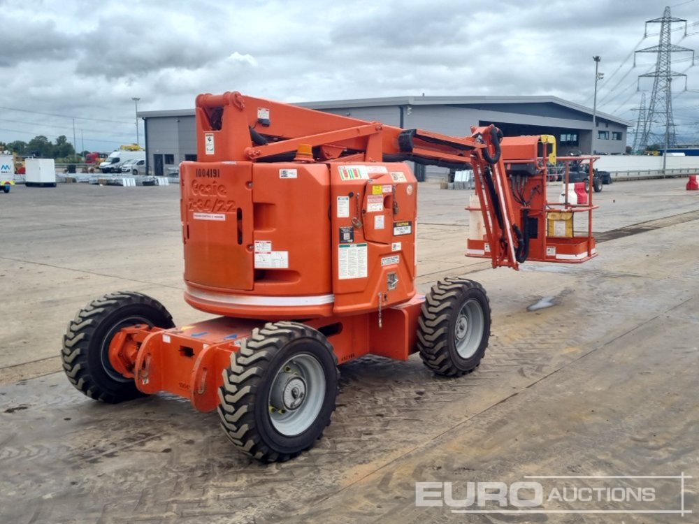 Genie Z34/22 - Podizna platforma: slika Genie Z34/22 - Podizna platforma Genie Z34/22 - Podizna platforma: slika Genie Z34/22 - Podizna platforma