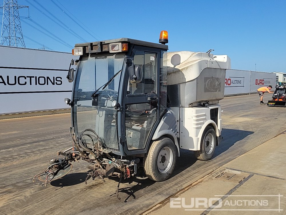 Hako Citymaster 1200 4x2 Sweeper Lorry (Not Road Registered, Reg Docs Are NOT Available) - Cestovna čistilica: slika Hako Citymaster 1200 4x2 Sweeper Lorry (Not Road Registered, Reg Docs Are NOT Available) - Cestovna čistilica Hako Citymaster 1200 4x2 Sweeper Lorry (Not Road Registered, Reg Docs Are NOT Available) - Cestovna čistilica: slika Hako Citymaster 1200 4x2 Sweeper Lorry (Not Road Registered, Reg Docs Are NOT Available) - Cestovna čistilica