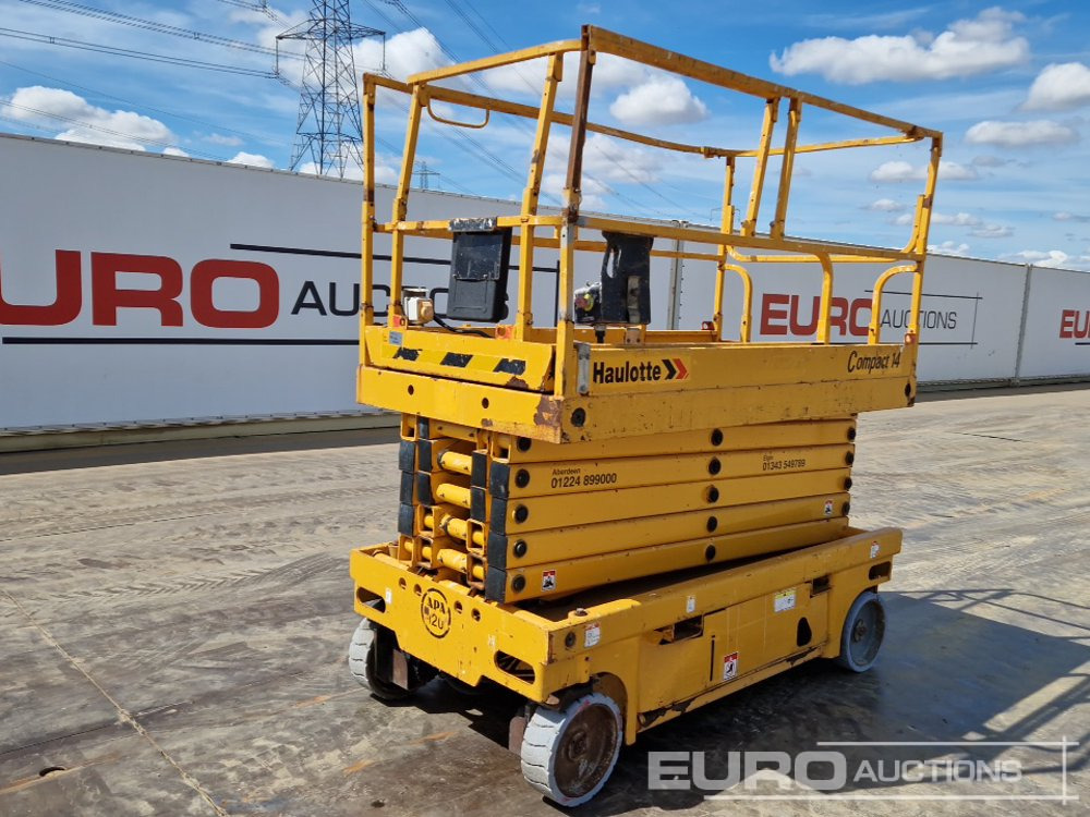 Haulotte Compact 14 - Podizna platforma: slika Haulotte Compact 14 - Podizna platforma Haulotte Compact 14 - Podizna platforma: slika Haulotte Compact 14 - Podizna platforma