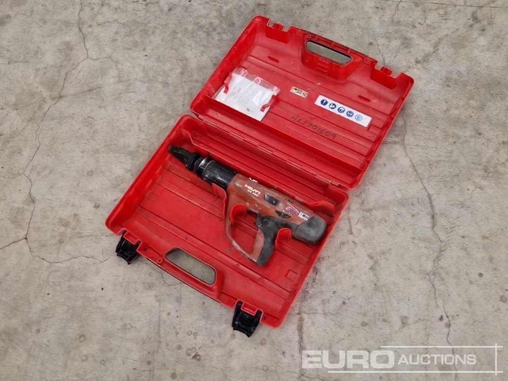 Hilti DX460 Nail Gun (Body & Case Only) - Građevinska oprema: slika Hilti DX460 Nail Gun (Body & Case Only) - Građevinska oprema Hilti DX460 Nail Gun (Body & Case Only) - Građevinska oprema: slika Hilti DX460 Nail Gun (Body & Case Only) - Građevinska oprema