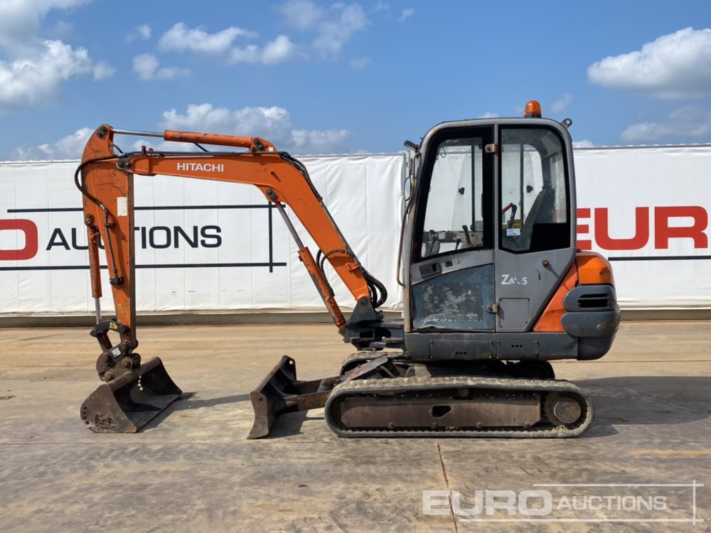 Hitachi ZX30 - Mini bager: slika Hitachi ZX30 - Mini bager Hitachi ZX30 - Mini bager: slika Hitachi ZX30 - Mini bager