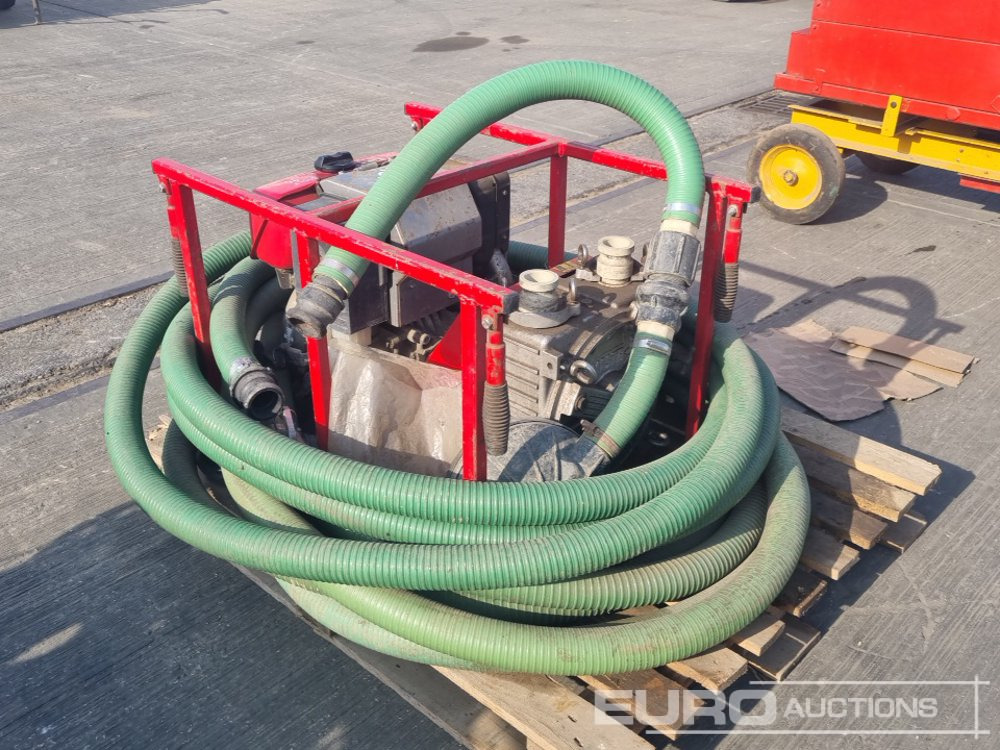 Honda 2” Diesel Water Pump, Suction & Delivery Hoses - Pumpa za vodu: slika Honda 2” Diesel Water Pump, Suction & Delivery Hoses - Pumpa za vodu Honda 2” Diesel Water Pump, Suction & Delivery Hoses - Pumpa za vodu: slika Honda 2” Diesel Water Pump, Suction & Delivery Hoses - Pumpa za vodu