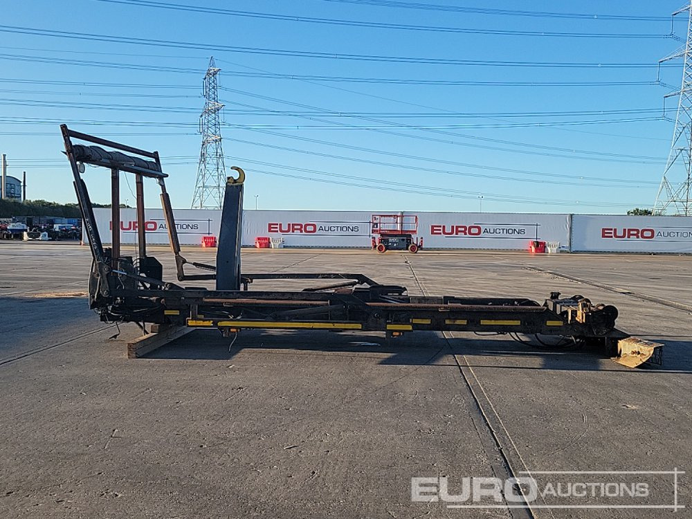 Hook Loader Assembley, Easy Sheet to suit Lorry - Kukasta dizalica/ Sustav s proklizavajućim upravljanjem: slika Hook Loader Assembley, Easy Sheet to suit Lorry - Kukasta dizalica/ Sustav s proklizavajućim upravljanjem Hook Loader Assembley, Easy Sheet to suit Lorry - Kukasta dizalica/ Sustav s proklizavajućim upravljanjem: slika Hook Loader Assembley, Easy Sheet to suit Lorry - Kukasta dizalica/ Sustav s proklizavajućim upravljanjem