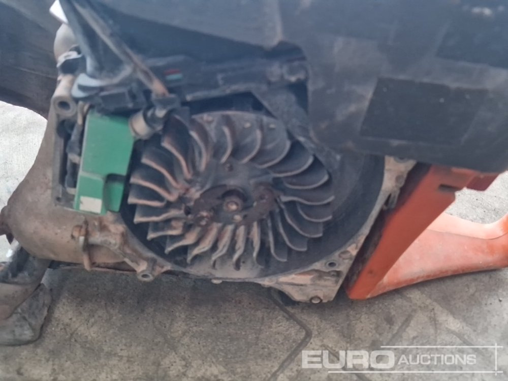 Oprema za radionice Husqvarna Petrol Con Saw (Spares): slika Oprema za radionice Husqvarna Petrol Con Saw (Spares)