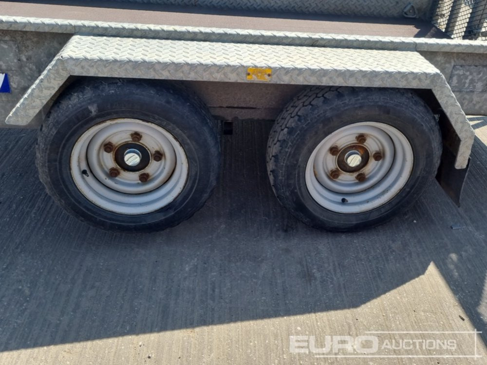 Prikolica za radne strojeve Indespension 2.7 Ton: slika Prikolica za radne strojeve Indespension 2.7 Ton