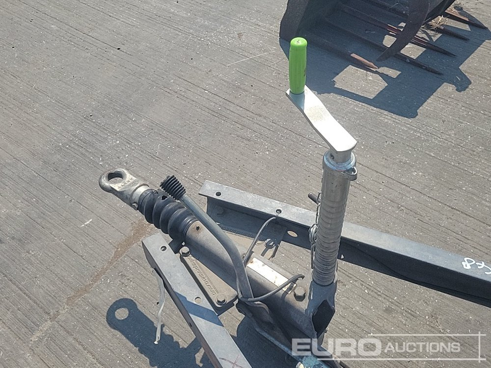 Prikolica za radne strojeve Indespension 2.7 Ton: slika Prikolica za radne strojeve Indespension 2.7 Ton