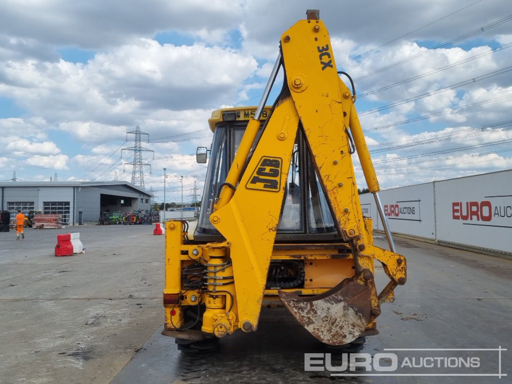 JCB 3CX - Rovokopač-utovarivač: slika JCB 3CX - Rovokopač-utovarivač JCB 3CX - Rovokopač-utovarivač: slika JCB 3CX - Rovokopač-utovarivač