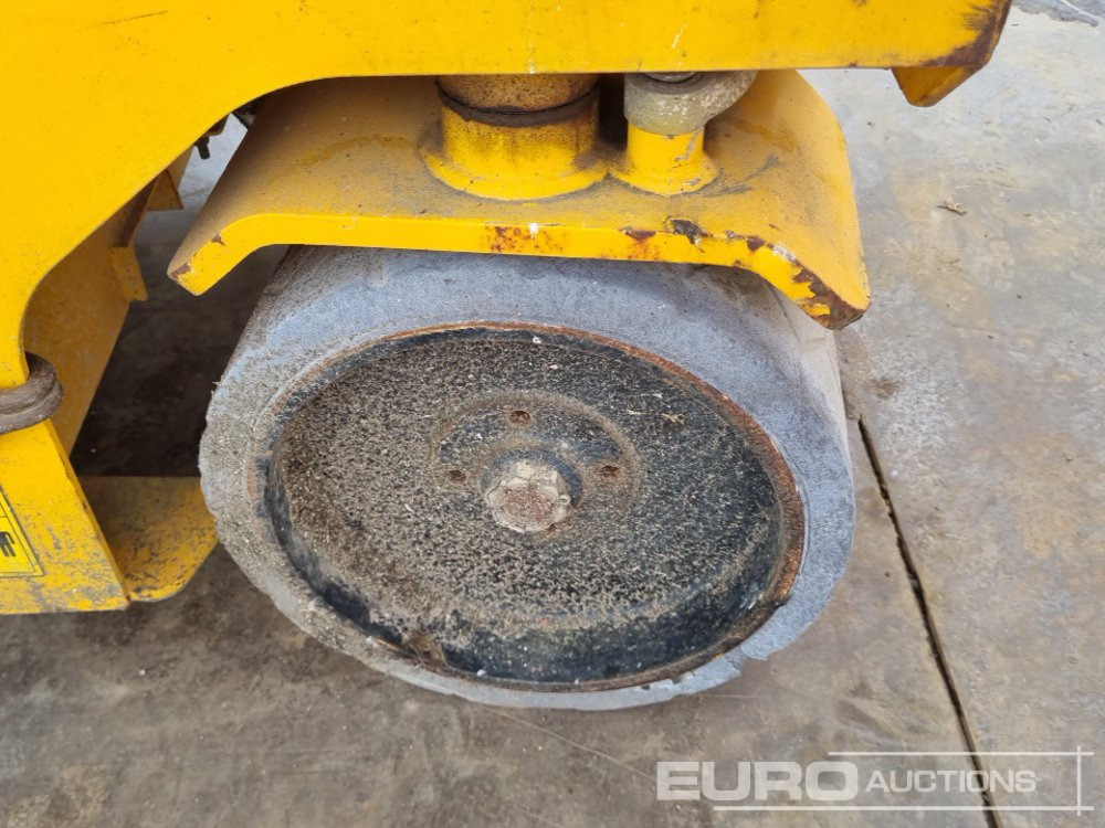 Podizna platforma JCB S2632E: slika Podizna platforma JCB S2632E