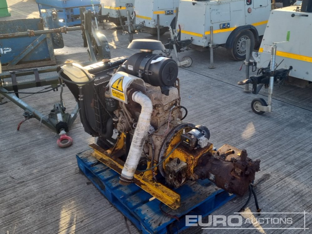 Motor John Deere 4 Cylinder Engine, Pump: slika Motor John Deere 4 Cylinder Engine, Pump