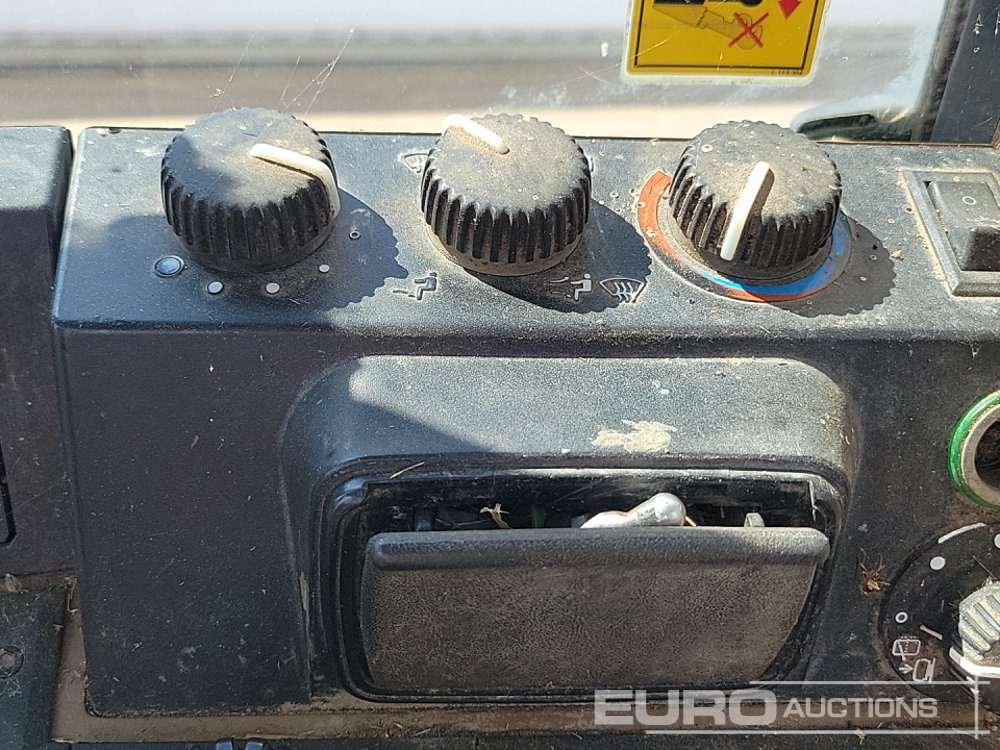 Traktor John Deere 6800: slika Traktor John Deere 6800