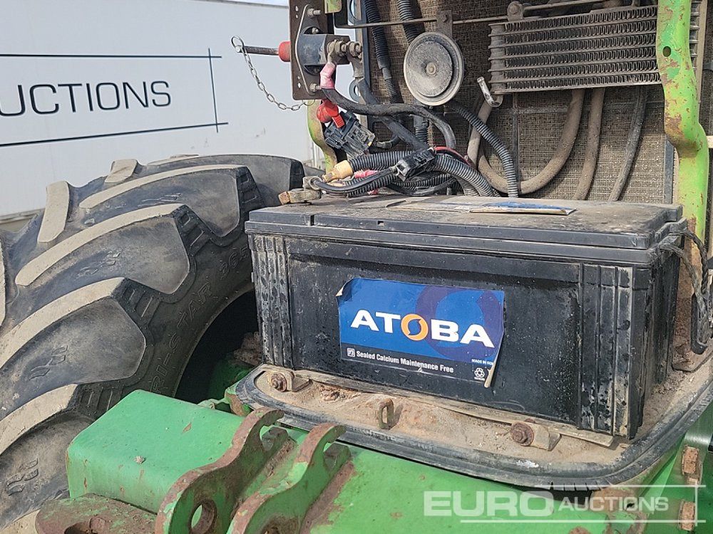 Traktor John Deere 6920S: slika Traktor John Deere 6920S