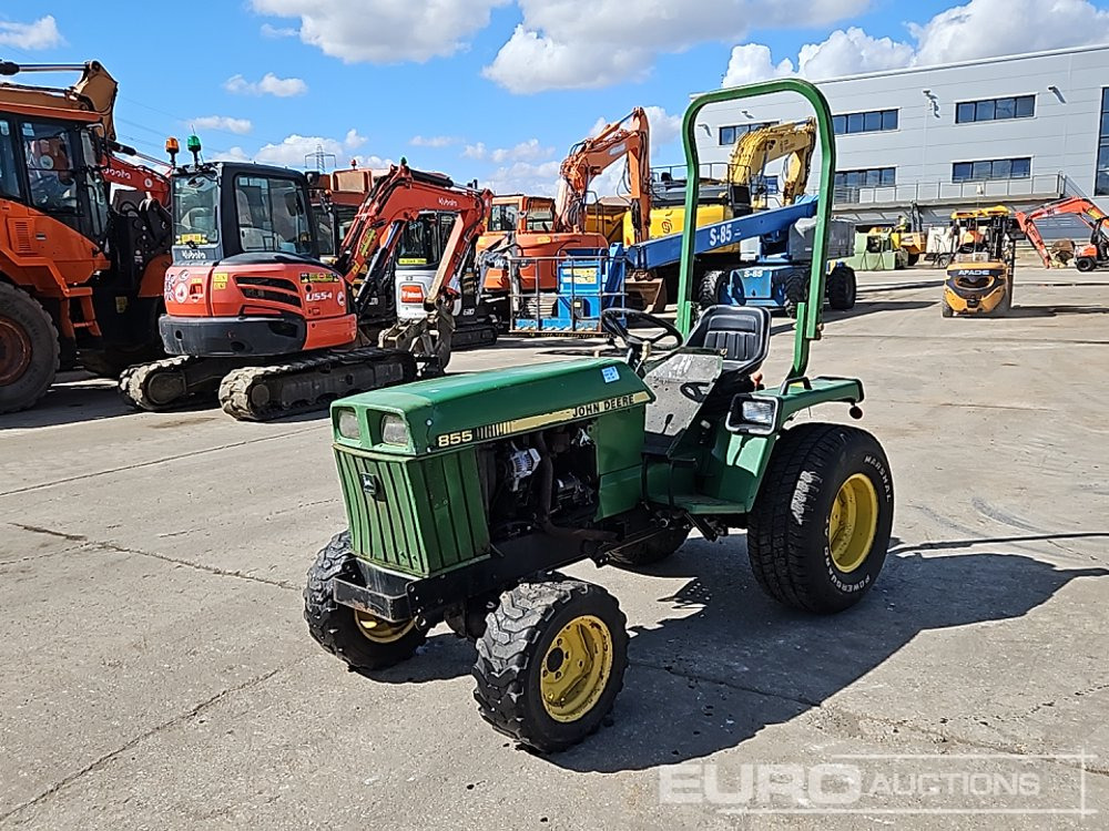John Deere 855 - Mali traktor: slika John Deere 855 - Mali traktor John Deere 855 - Mali traktor: slika John Deere 855 - Mali traktor