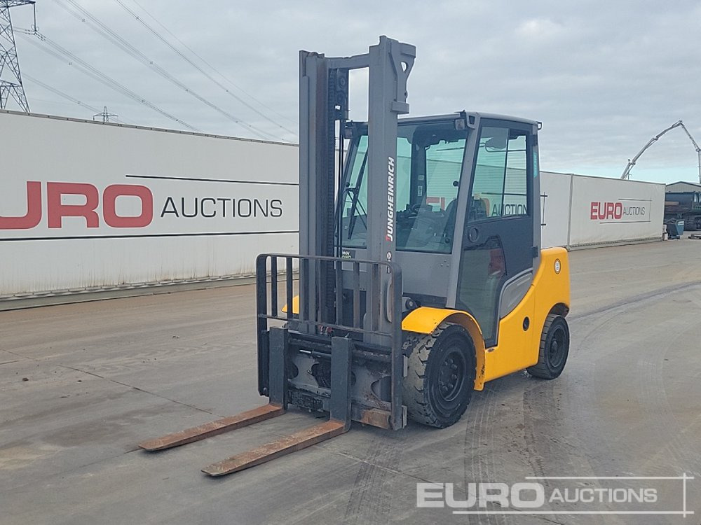 Jungheinrich DFG 550S - Viličar: slika Jungheinrich DFG 550S - Viličar Jungheinrich DFG 550S - Viličar: slika Jungheinrich DFG 550S - Viličar