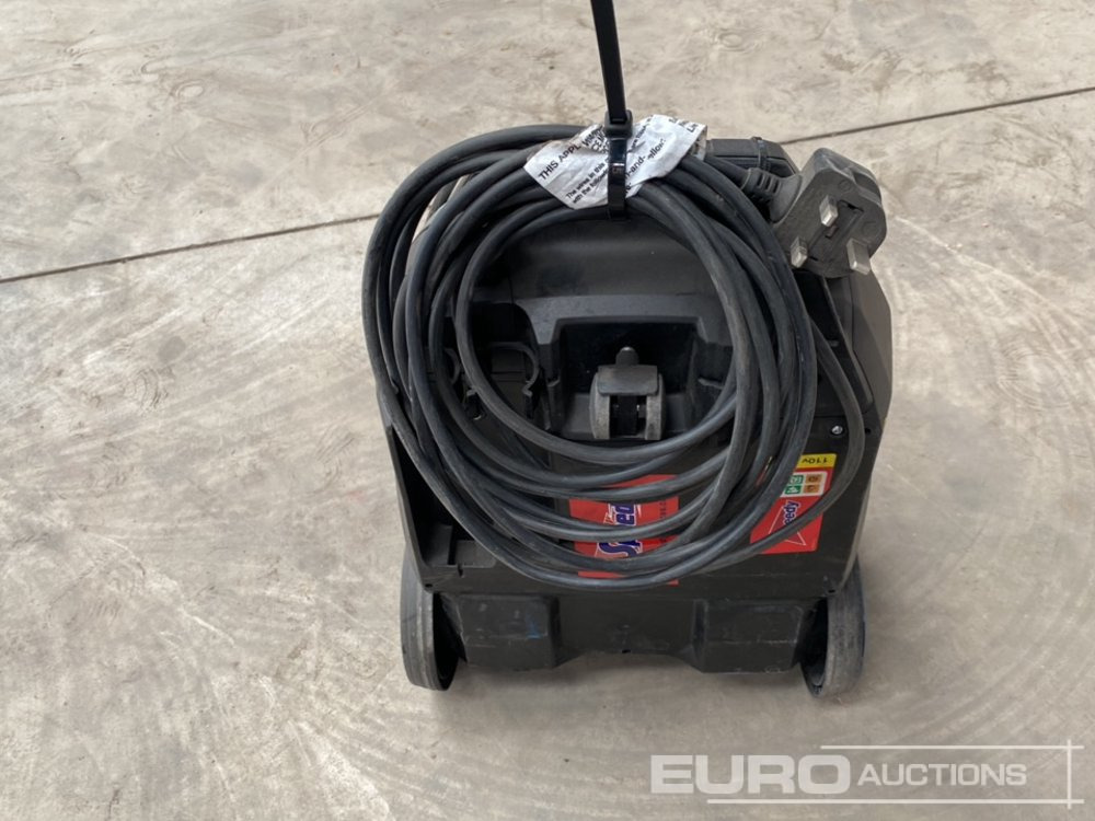 Karcher SG 4/4 - Visokotlačni perač: slika Karcher SG 4/4 - Visokotlačni perač Karcher SG 4/4 - Visokotlačni perač: slika Karcher SG 4/4 - Visokotlačni perač