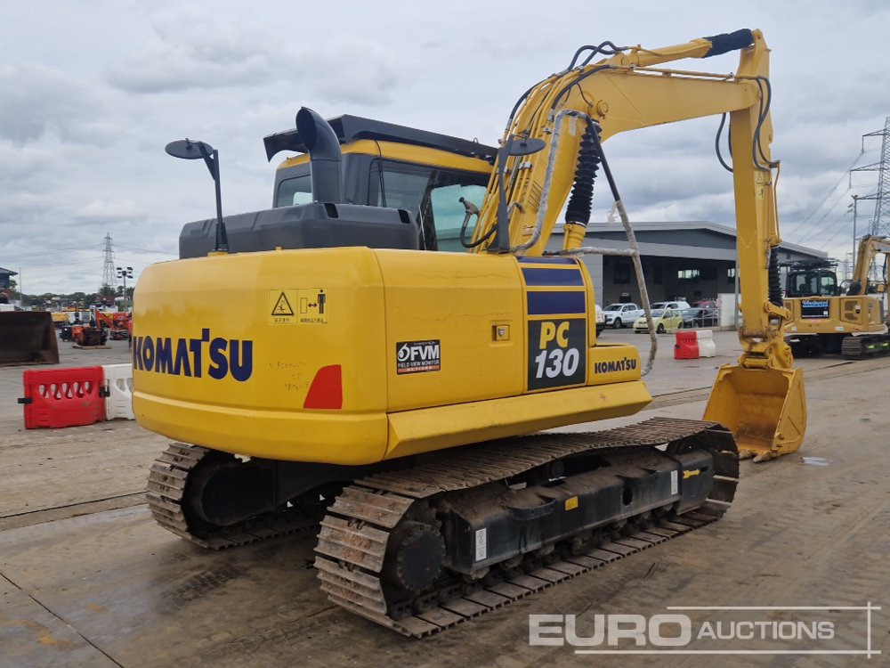 Komatsu PC130-7 - Bager gusjeničar: slika Komatsu PC130-7 - Bager gusjeničar Komatsu PC130-7 - Bager gusjeničar: slika Komatsu PC130-7 - Bager gusjeničar