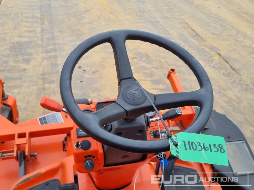 Vrtna kosilica Kubota F3680EC: slika Vrtna kosilica Kubota F3680EC