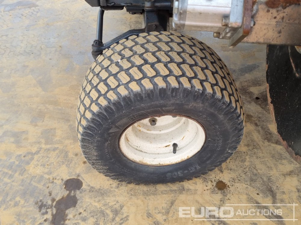 Vrtna kosilica Kubota F3680EC: slika Vrtna kosilica Kubota F3680EC