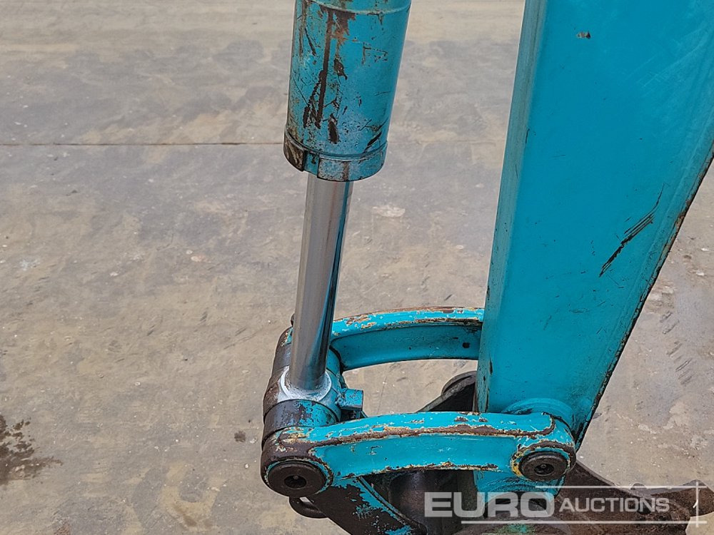 Mini bager Kubota K-020: slika Mini bager Kubota K-020