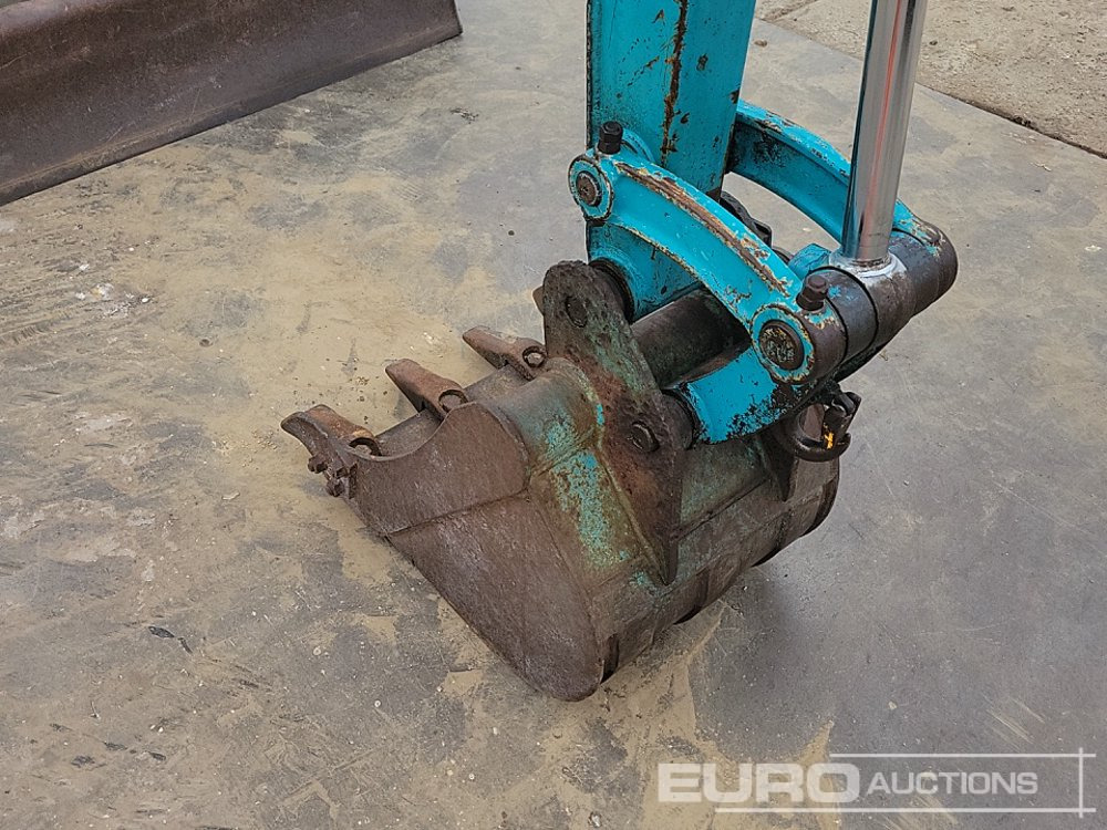 Mini bager Kubota K-020: slika Mini bager Kubota K-020