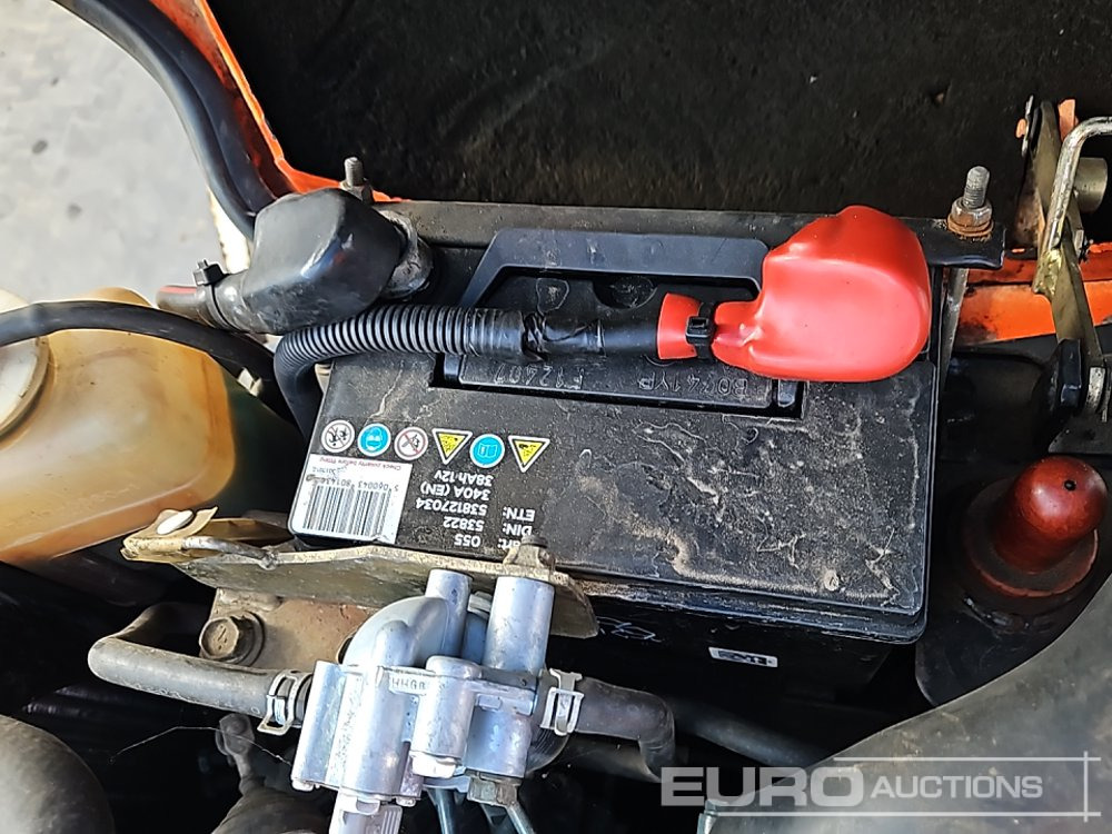 Mini bager Kubota K008-3: slika Mini bager Kubota K008-3