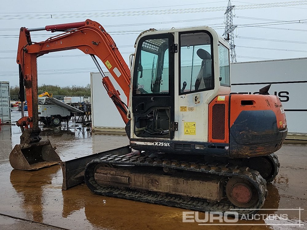 Kubota KX251 - Mini bager: slika Kubota KX251 - Mini bager Kubota KX251 - Mini bager: slika Kubota KX251 - Mini bager