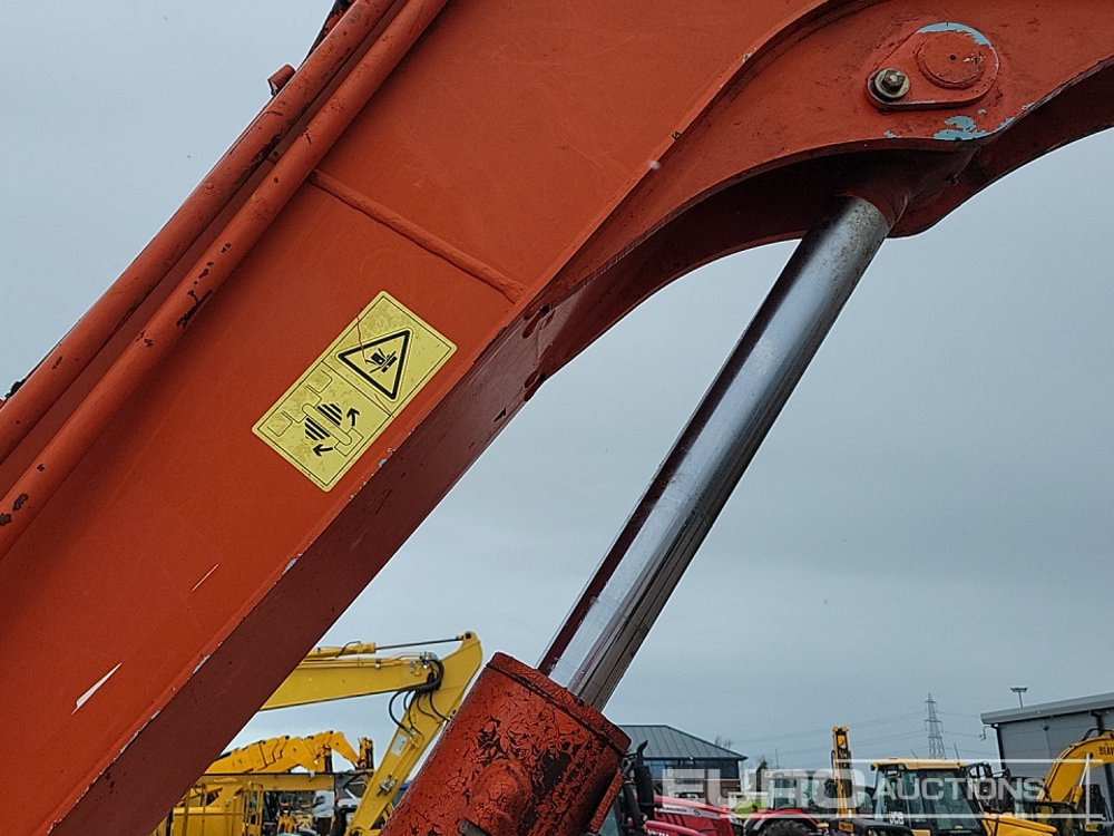 Mini bager Kubota KX251: slika Mini bager Kubota KX251